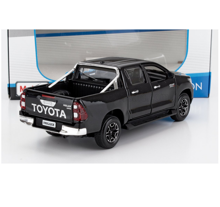 Toyota Hilux 1:24 20cm