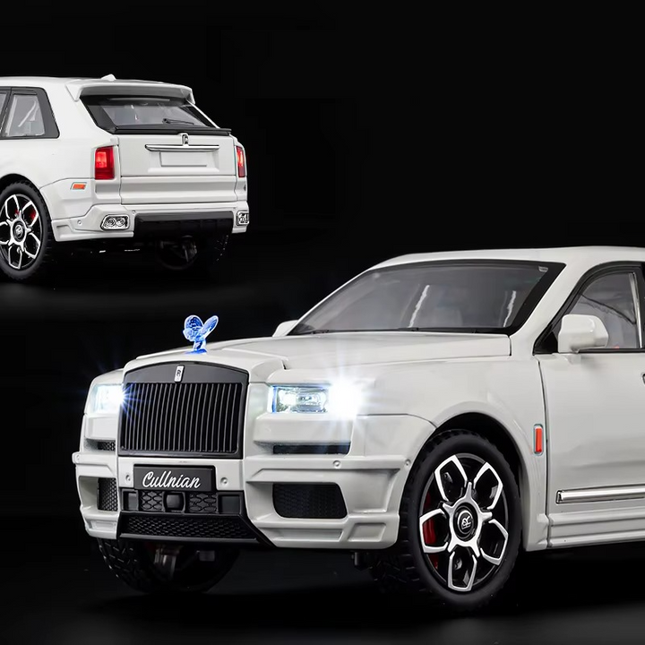 Rolls Royce Cullinan SUV 1:24 22cm