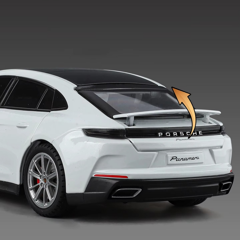 Porsche Panamera 1:24