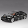 Porsche Panamera 1:24