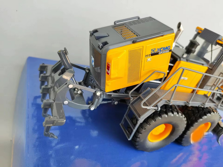 Motoniveladora XCMG GR3505 1:35 36cm
