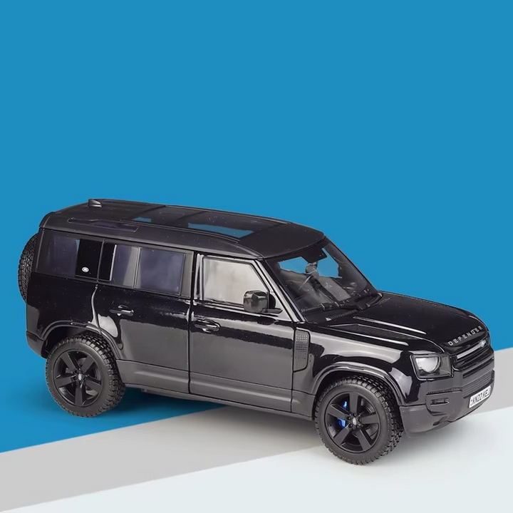 Nova Land Rover Defender 1:24 21cm