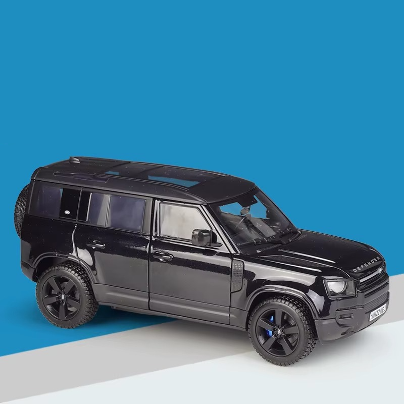 Nova Land Rover Defender 1:24 21cm