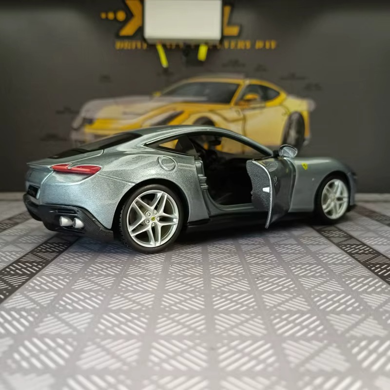 Ferrari Roma 1:24 20cm