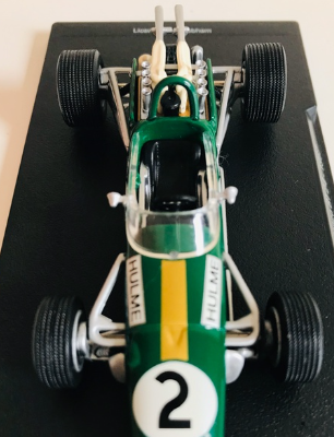 Miniatura Brabham BT24 - Denny Hulme - W. Champion 1967 F1 - F1 - 1:43