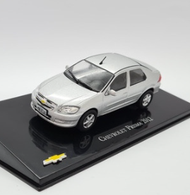 Chevrolet Prisma Prata Metal 1:43