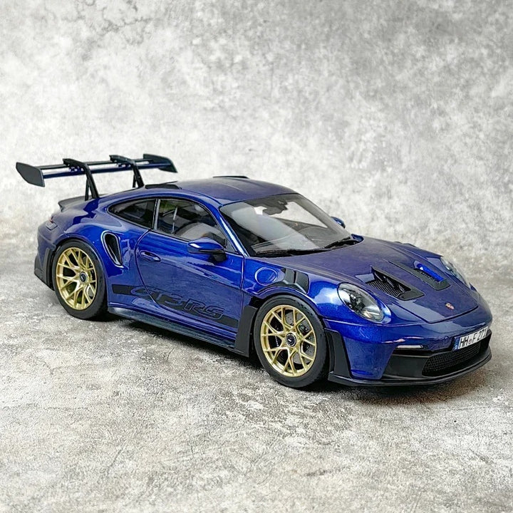 PORSCHE 911 GT3 1:18