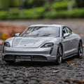 Porsche Taycan Turbo S 1:24 20cm