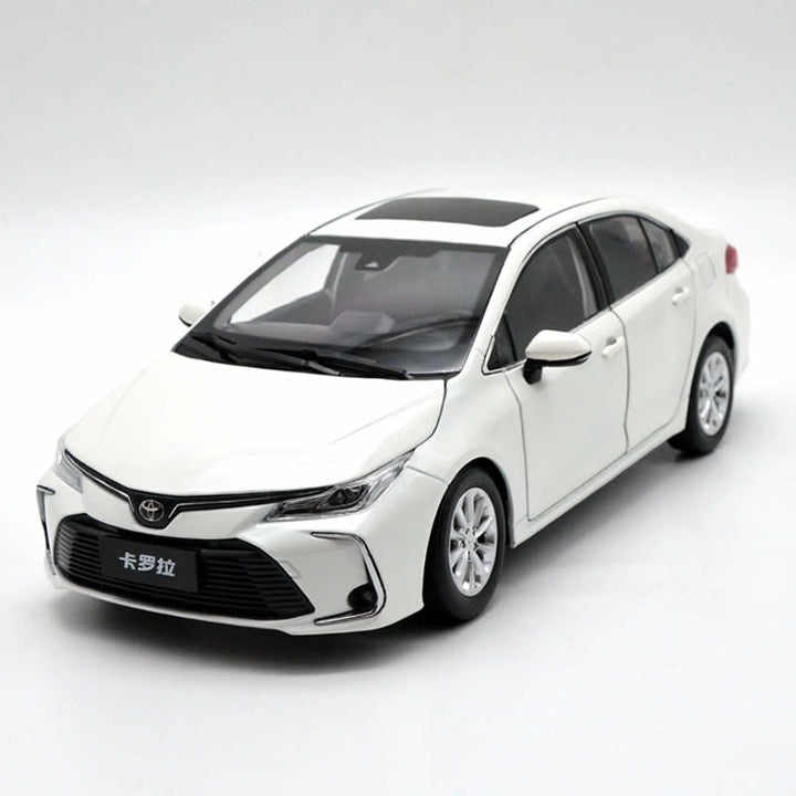 Corolla 1:18