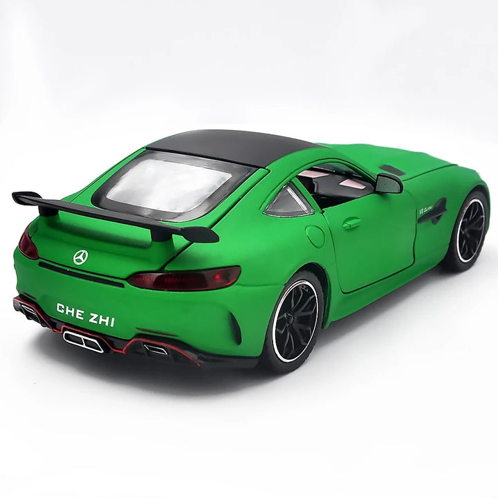 Mercedes-AMG GT R 1:24 19cm