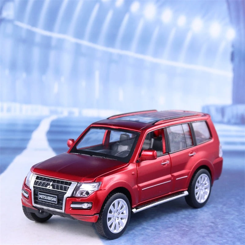 Mitsubishi PAJERO SUV 1:32