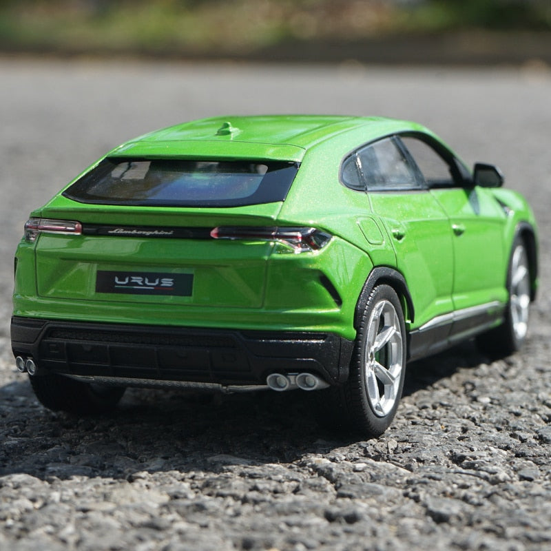 Lamborghini Urus SUV 1:24 19cm