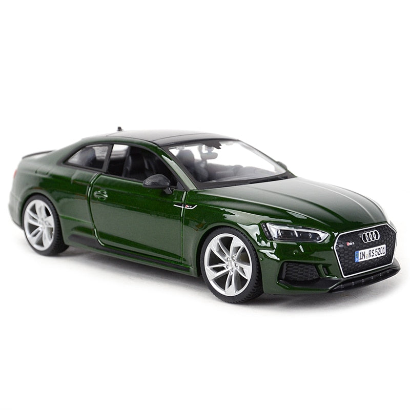 Audi RS5 1:24