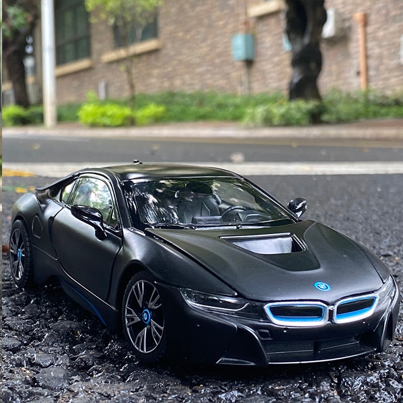 BMW I8 1:24 20cm