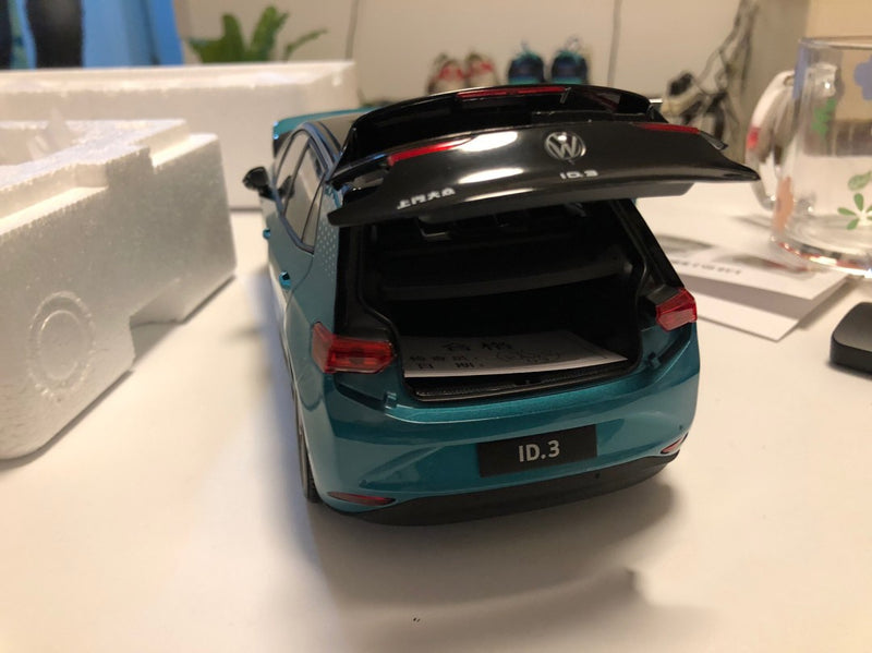 ID.3  2022 SUV 1:18 Volkswagen