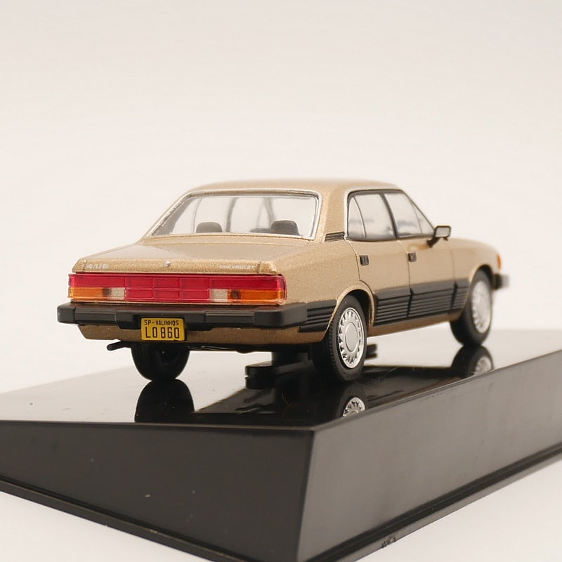 Opala Diplomata 1:43 Chevrolet