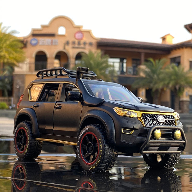 Toyota Prado SUV 1:24