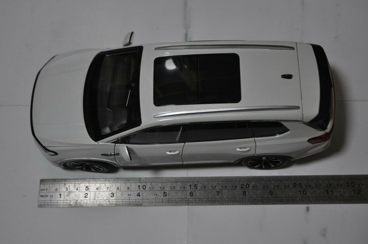 Talagon 2021 SUV 1:18 Volkswagen VW