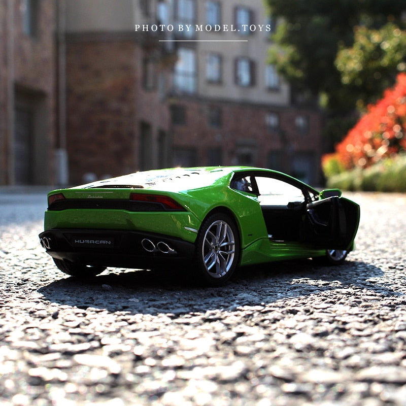 Lamborghini Huracan LP610-4 1:24