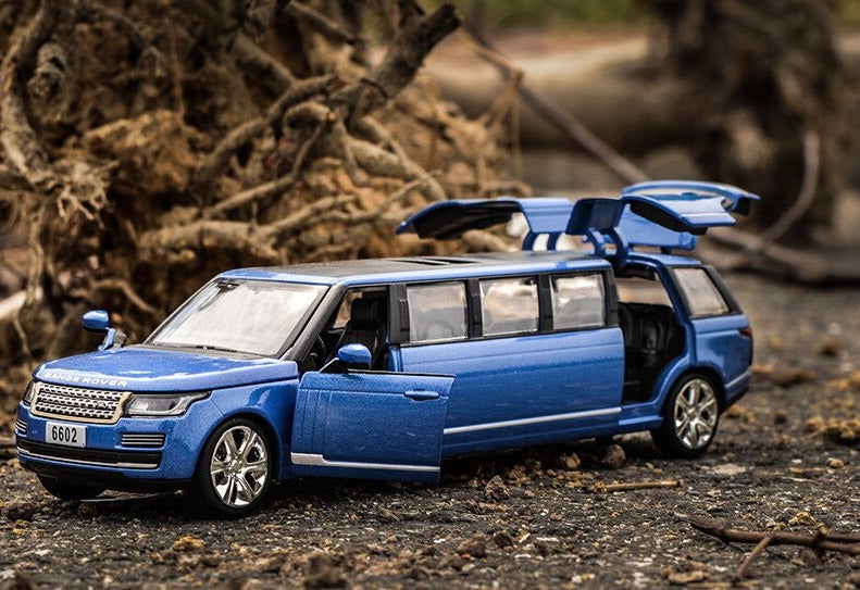 Range Rover Limousine 1:32 22cm