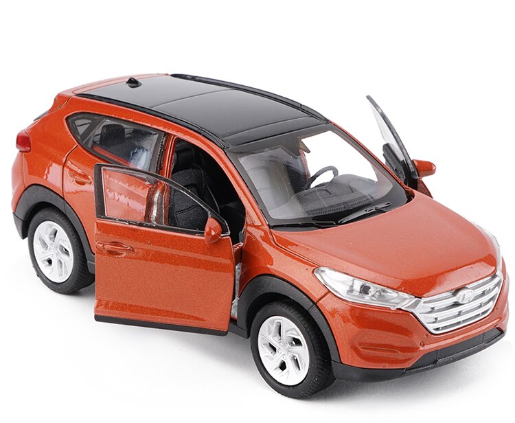 HYUNDAI Tucson 1:36