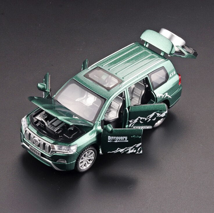 TOYOTA LAND CRUISER 1:32 15cm