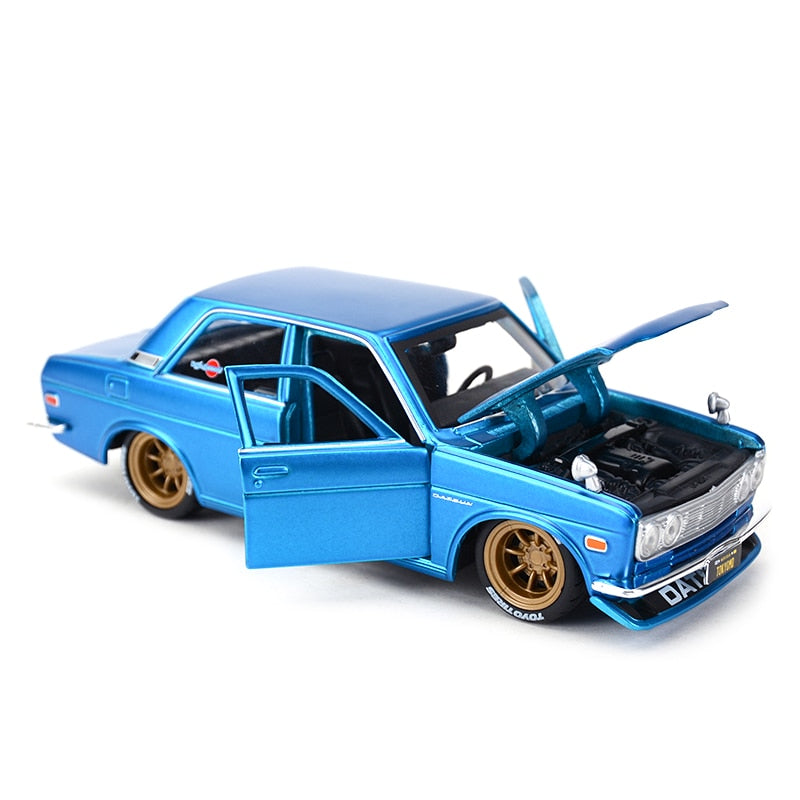 Nissan 1971 Datsun 510 1:24