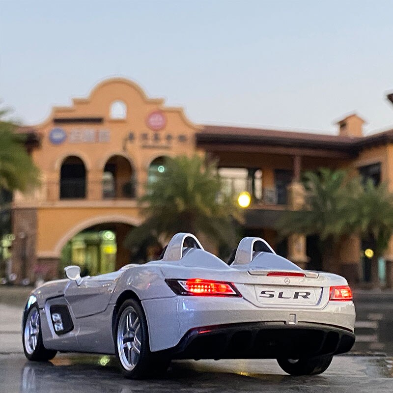 SLR 1:24