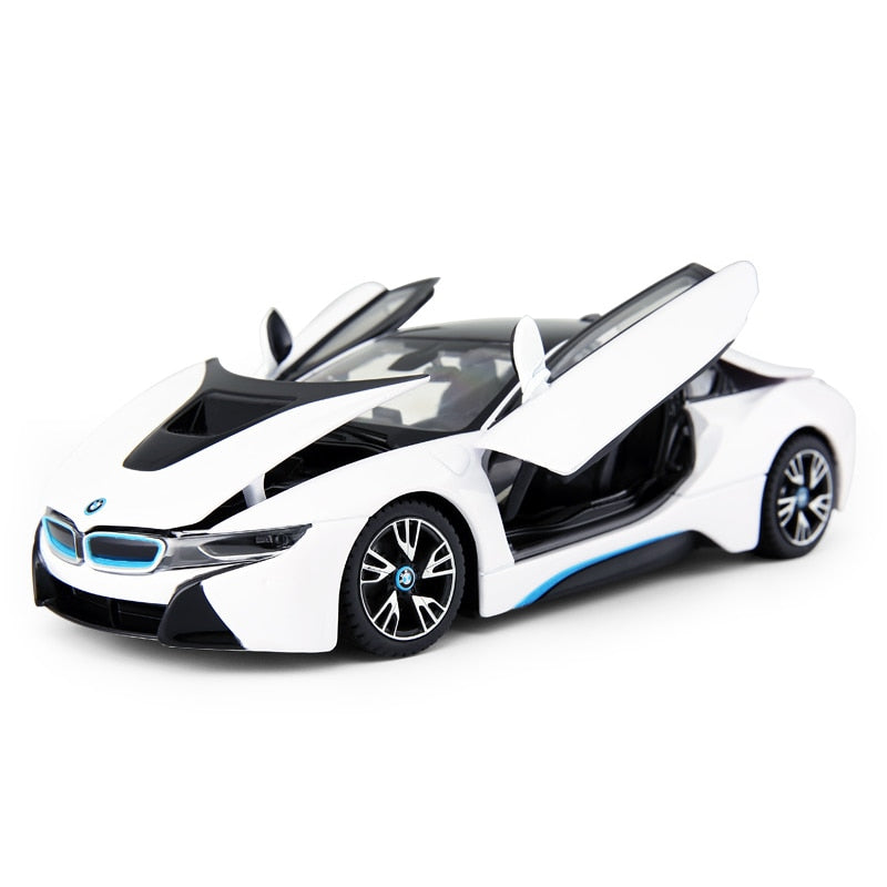 BMW I8 1:24 20cm