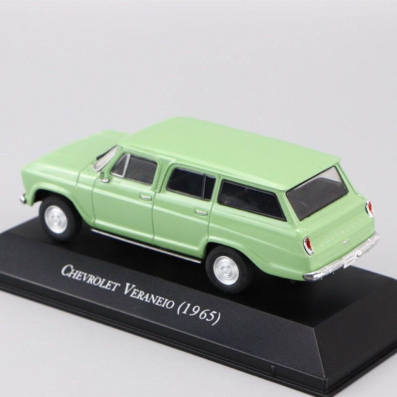 Chevrolet Veraneio (1965) 1:43