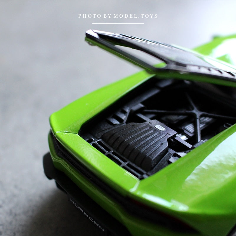 Lamborghini Huracan LP610-4 1:24