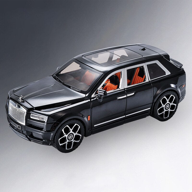 Rolls Royce Cullinan SUV 1:24 22cm