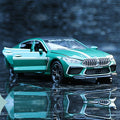 BMW M8 1:32