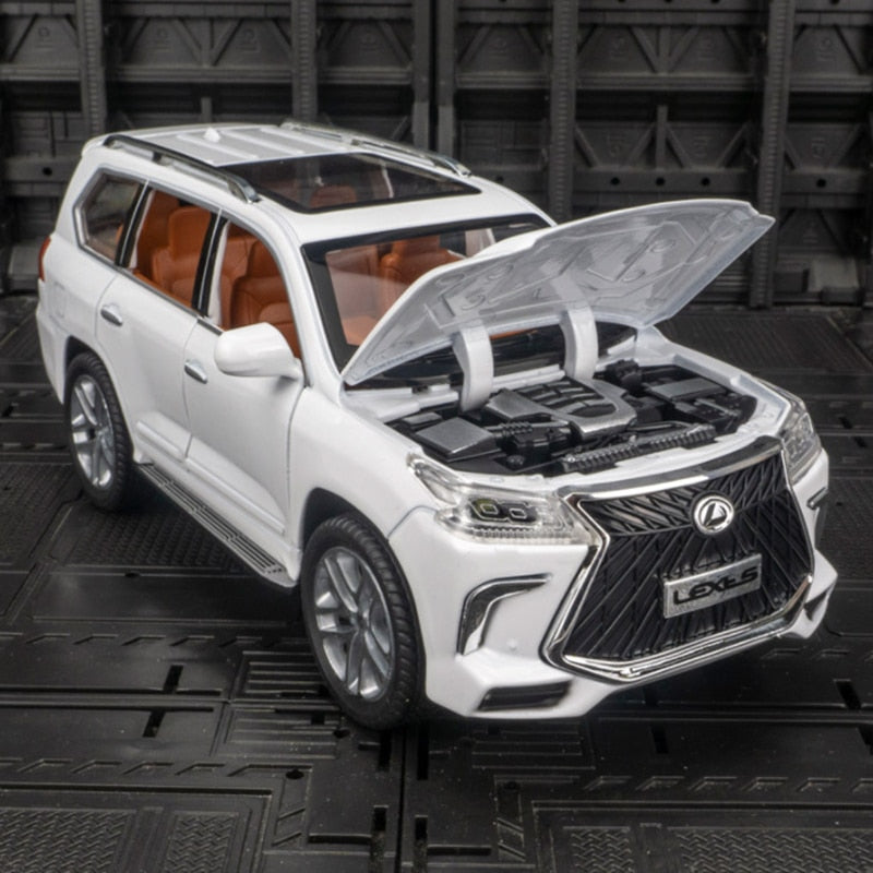 LEXUS SUV 1:24 21cm