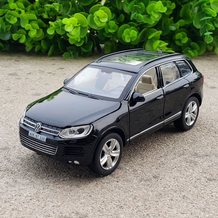 Volkswagen Touareg SUV 1:32
