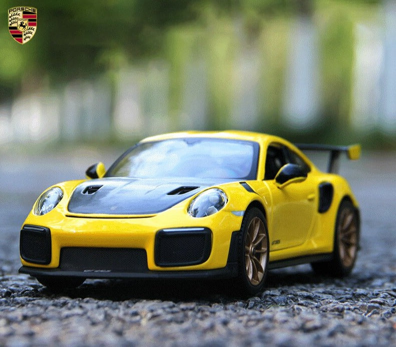 Porsche 911 GT2 1:24 19cm