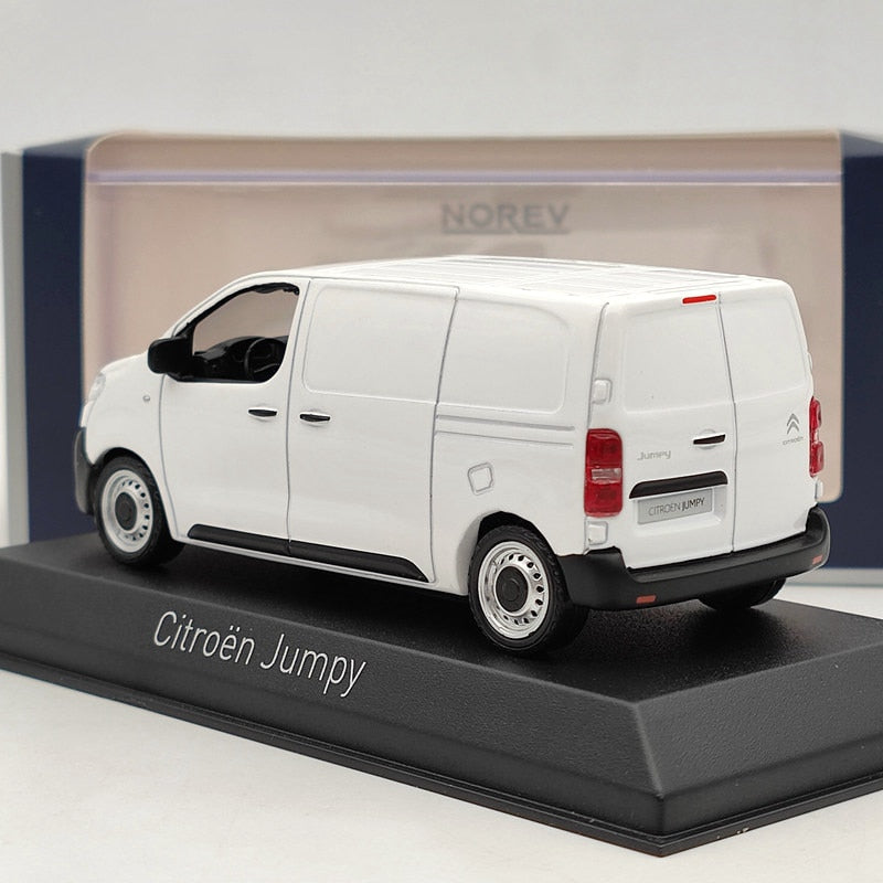 Citroen Jumpy 2016 VAN 1:43 11cm