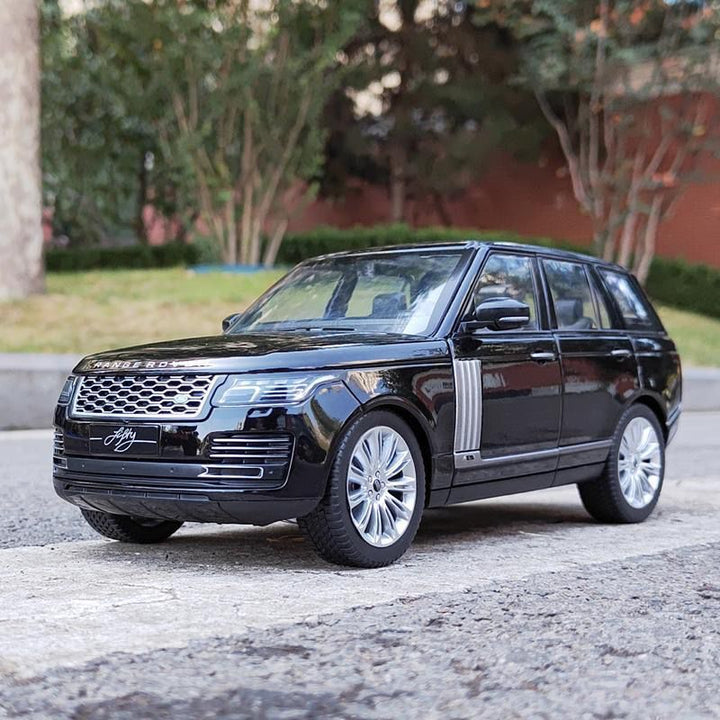Range Rover Sport 1:18 28cm