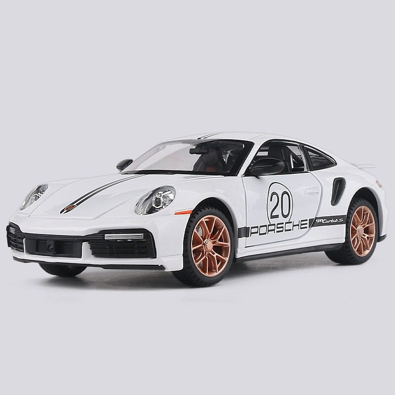 Porsche 911 TARGA 4S Turbo S 1:24 21cm