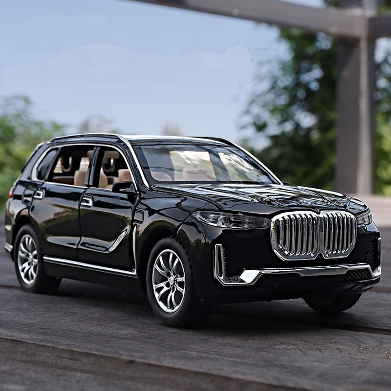 BMW X7 1:32