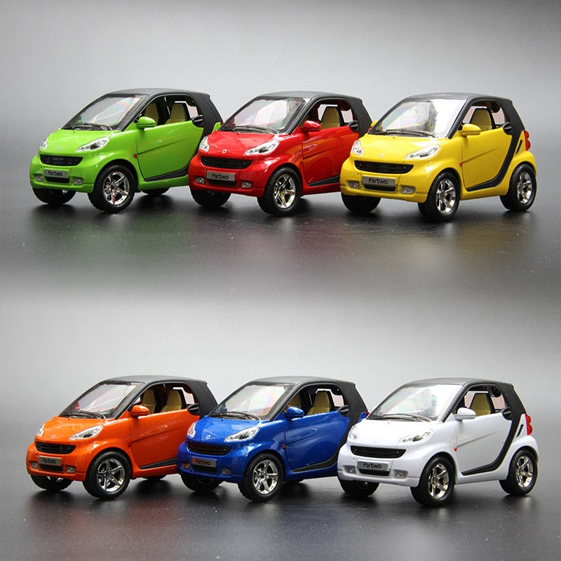 Mercedes Fortwo 1:32 14cm