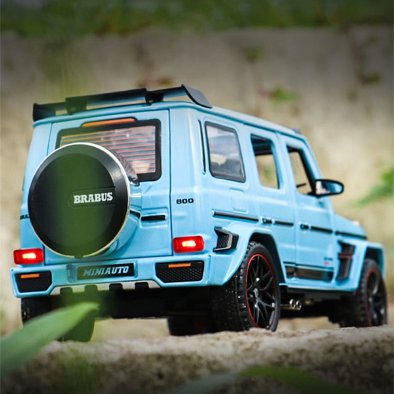 Mercedes Benz BRABUS G800 1:24