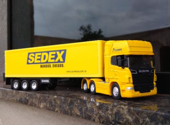 Caminhão Sedex 1:64 26cm