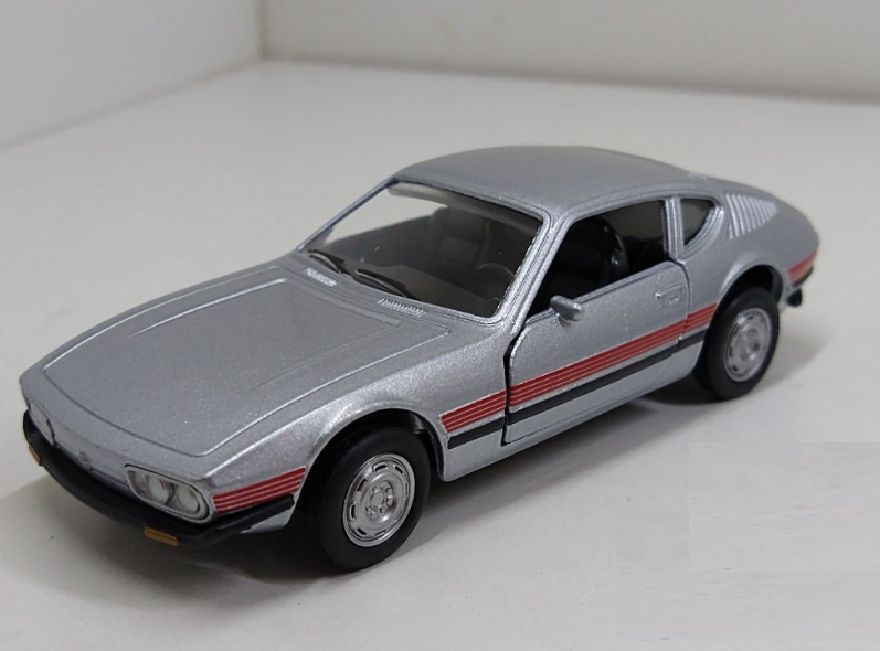 Miniatura Volkswagen SP2 escala 1:36