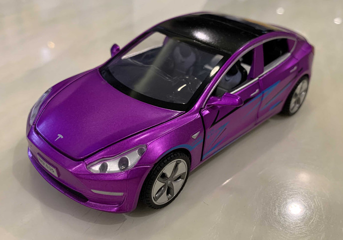 Tesla MODEL 3 1:32