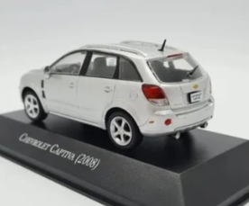 Chevrolet Captiva (2008) 1:43