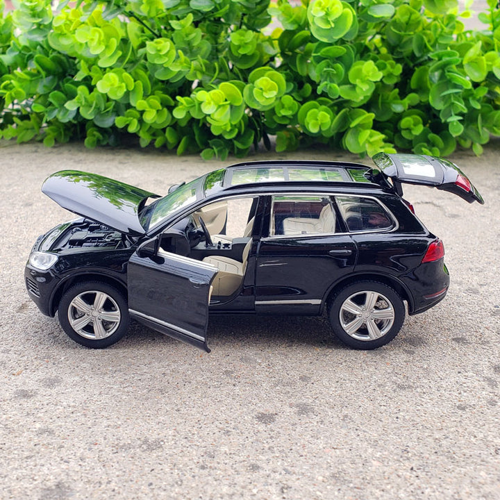 Volkswagen Touareg SUV 1:32