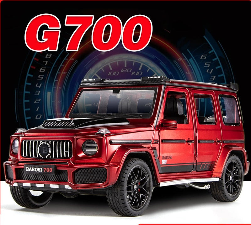 Mercedes G700 SUV 1:18 27cm