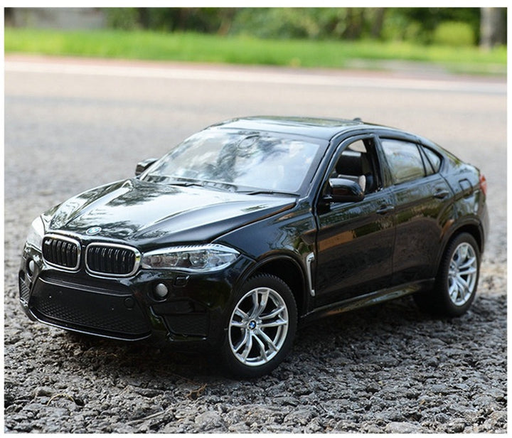 BMW X6 M 1:24 19CM
