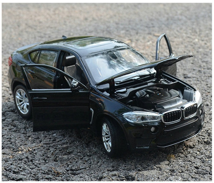 BMW X6 M 1:24 19CM